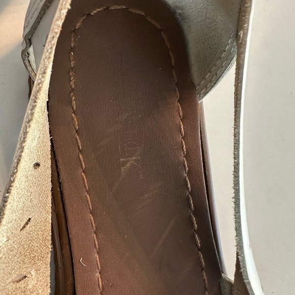 Vtg 90s Ladies White Leather Huaraches Sandal Flat Slip Ons Made In Brazil Sz 7 - Picture 7 of 8